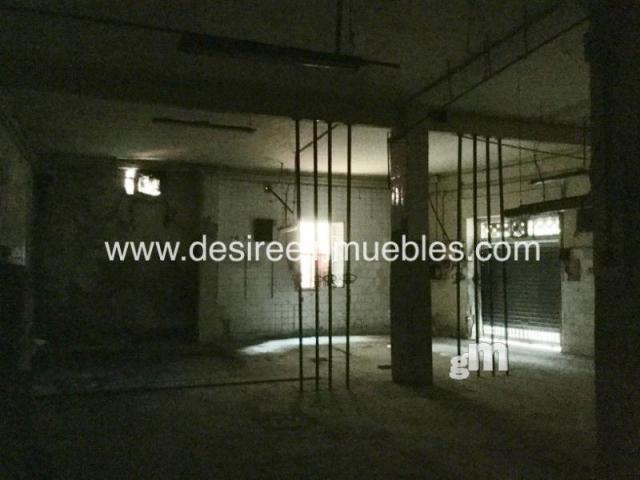 For sale of commercial in Valencia