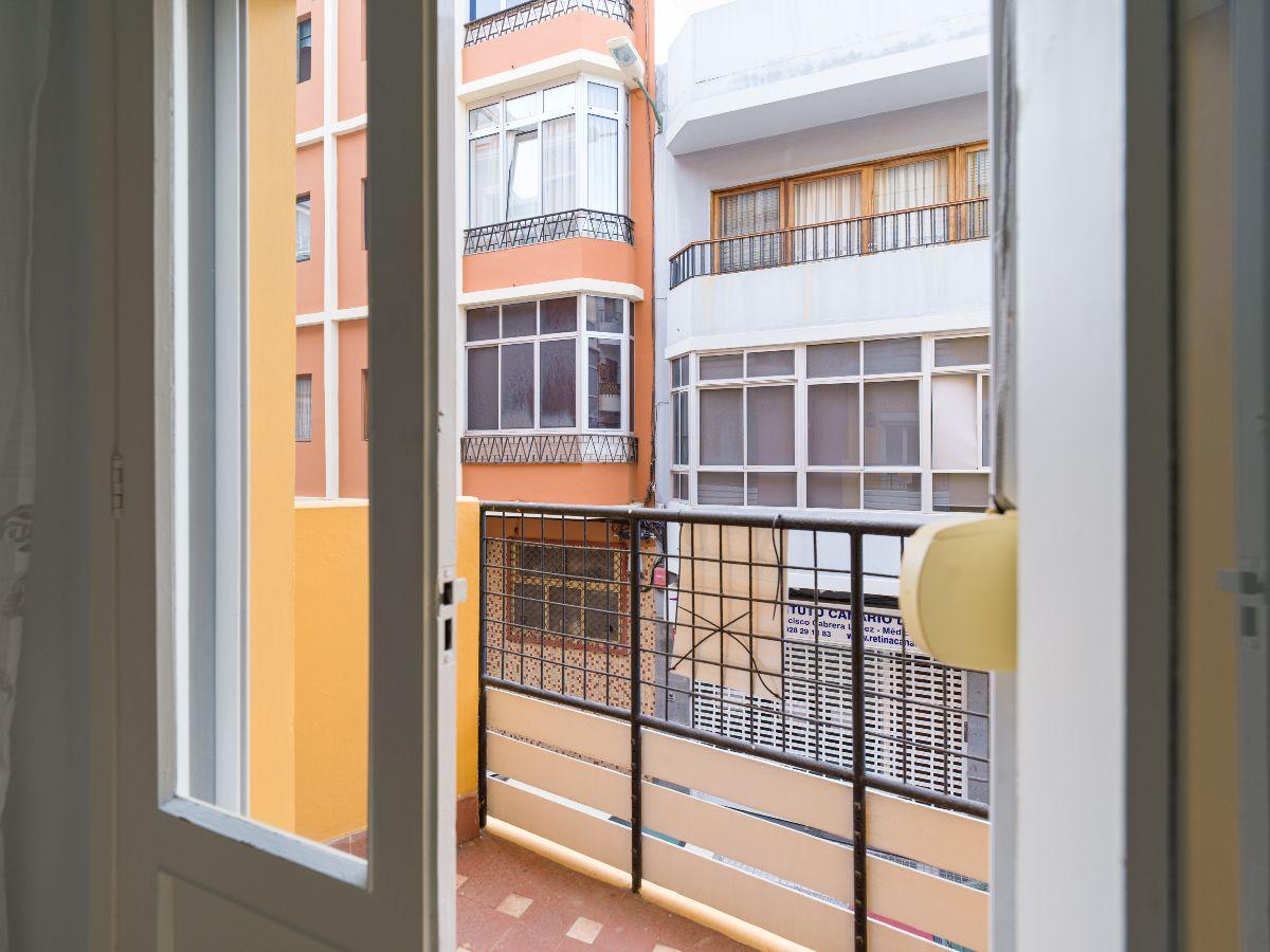 For sale of flat in Las Palmas de Gran Canaria