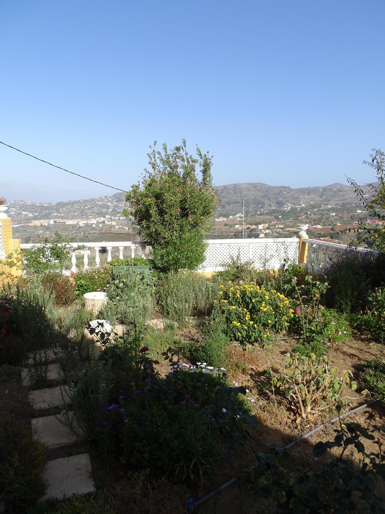 For sale of chalet in Santa Brígida