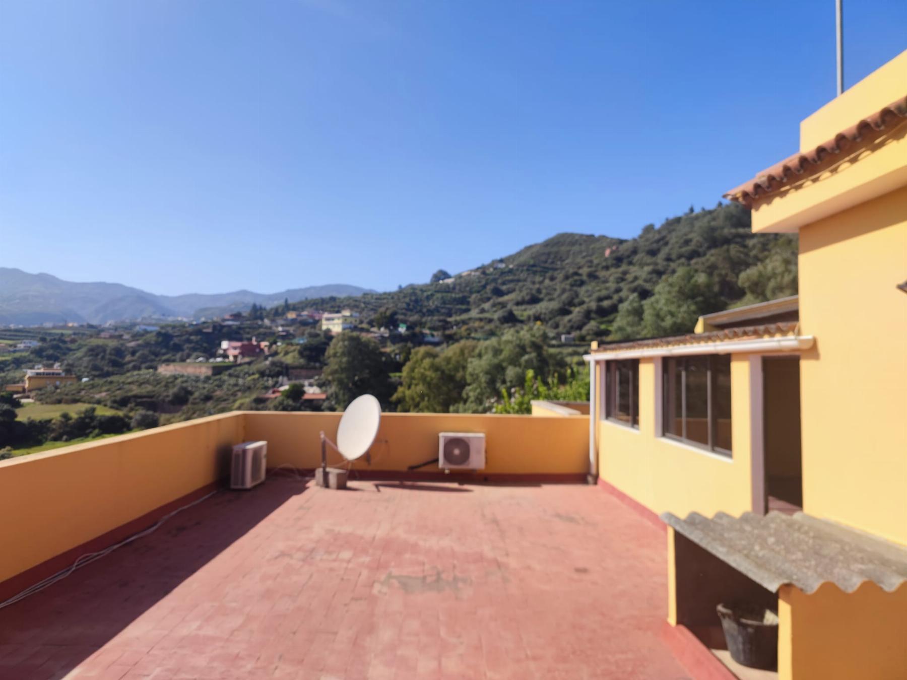 For sale of chalet in Santa Brígida