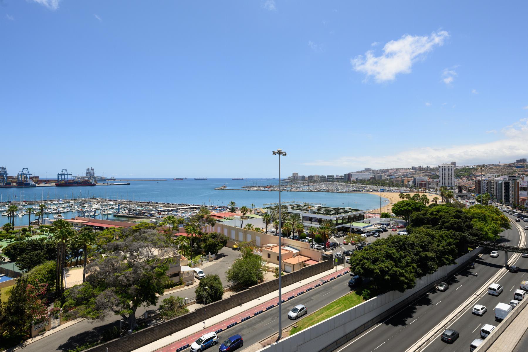 For sale of flat in Las Palmas de Gran Canaria