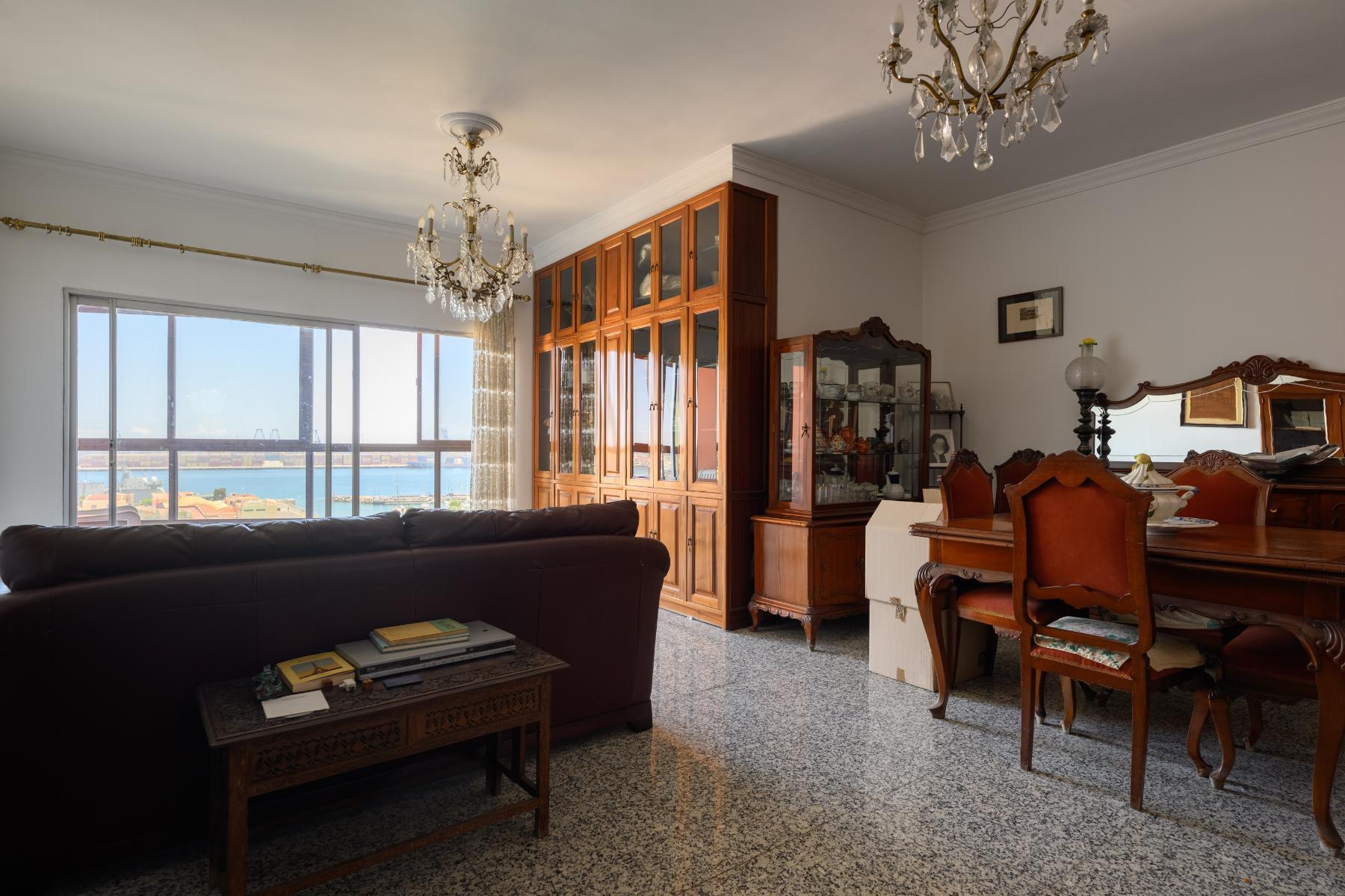 For sale of flat in Las Palmas de Gran Canaria