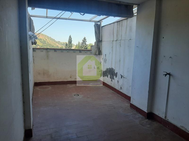 For sale of flat in Cenes de la Vega