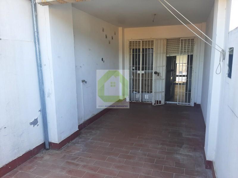 For sale of flat in Cenes de la Vega