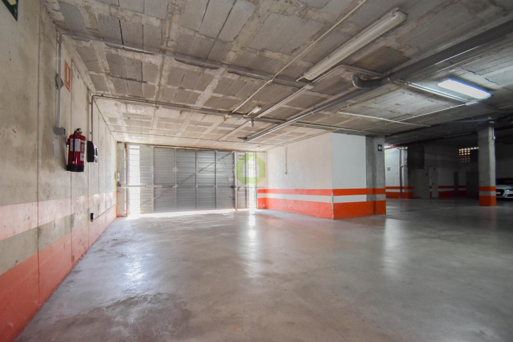 For sale of flat in Alhendín