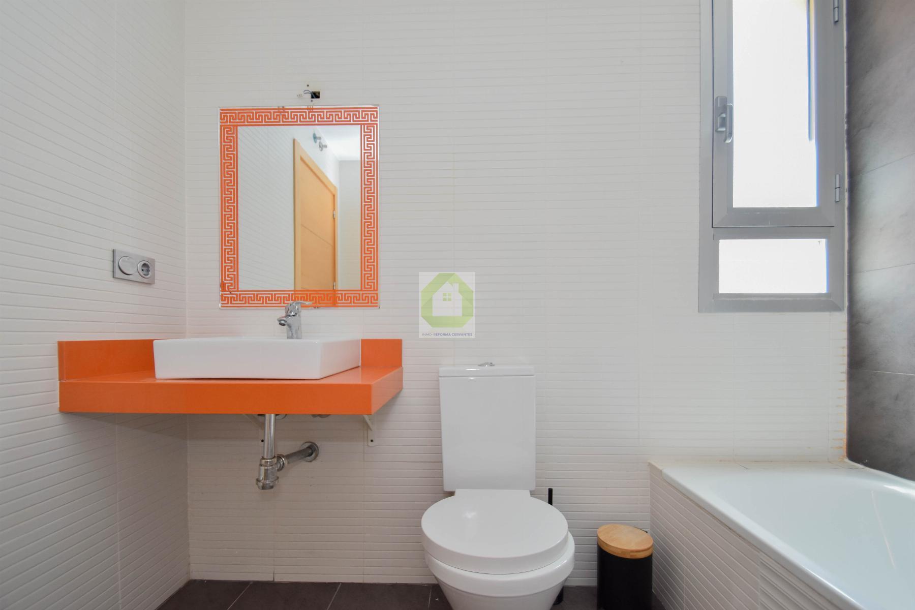 For sale of flat in Alhendín