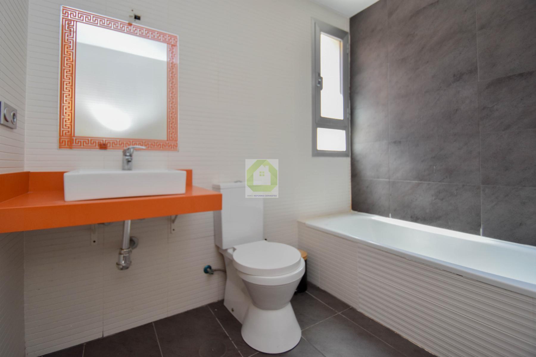 For sale of flat in Alhendín