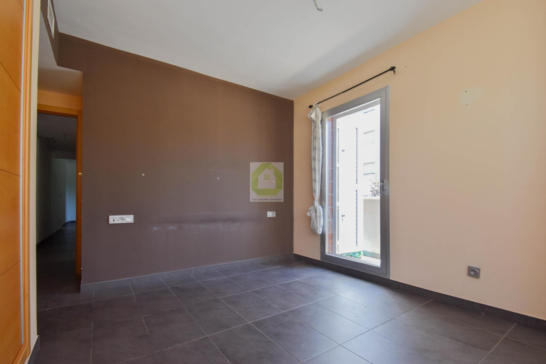 For sale of flat in Alhendín