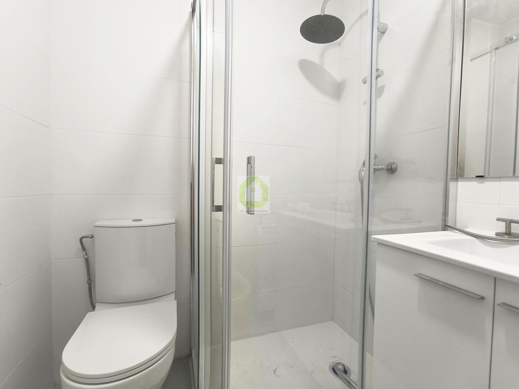 For rent of room in Armilla