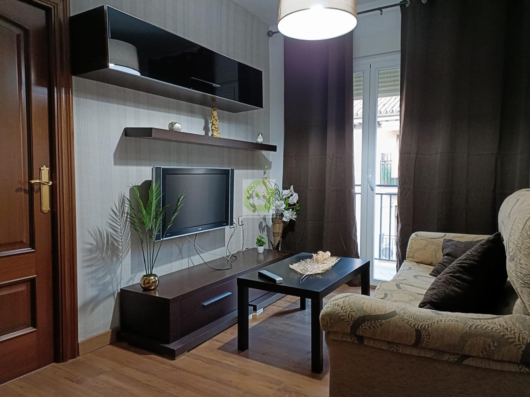 For rent of flat in Granada