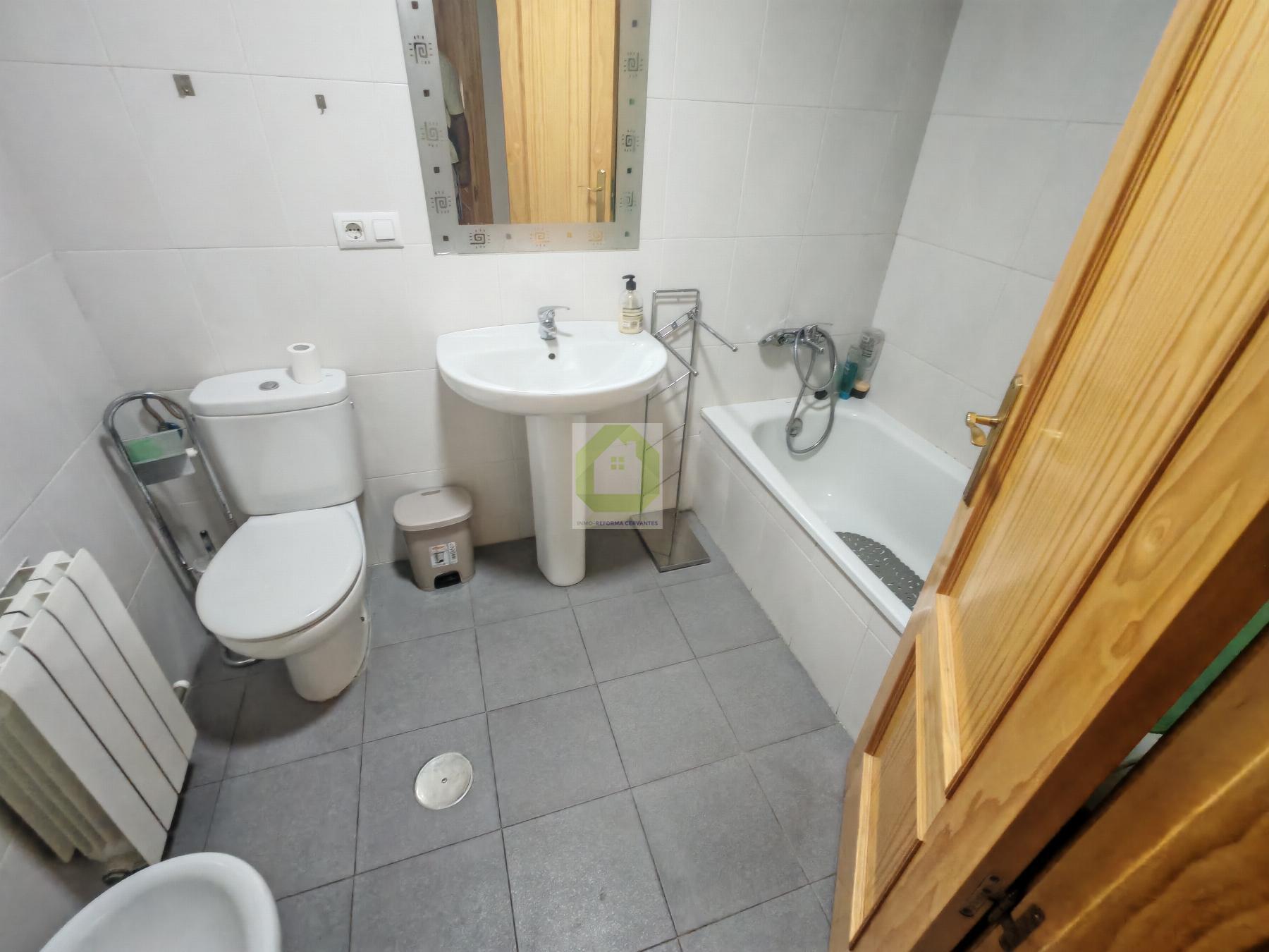For rent of room in Armilla