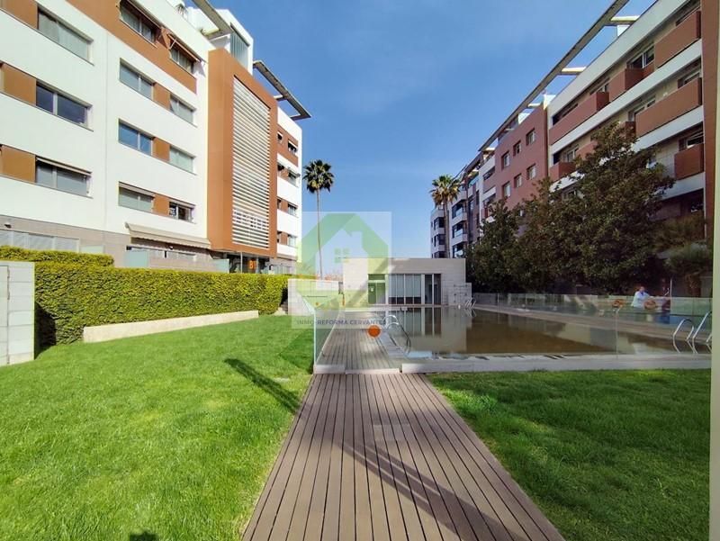 Venta de piso en Granada