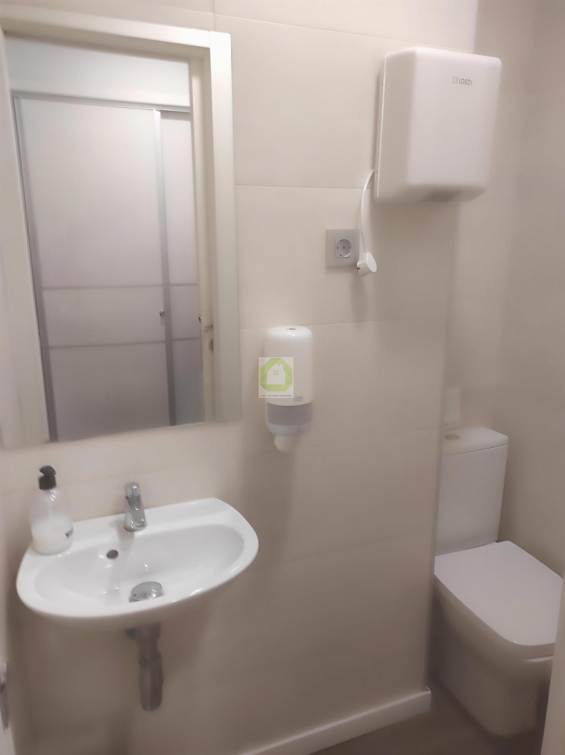 Traspaso de local en Granada