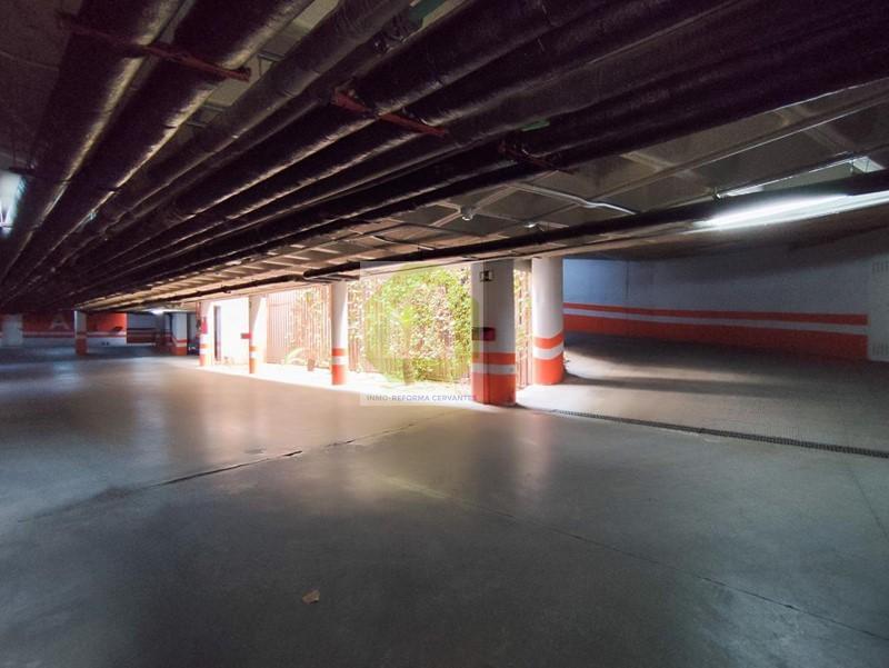 Venta de piso en Granada