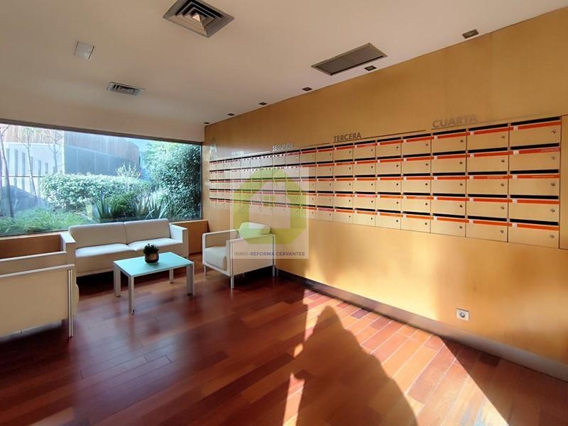 Venta de piso en Granada