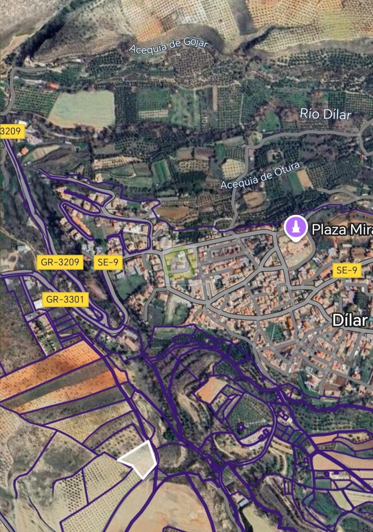 Venta de terreno en Dílar