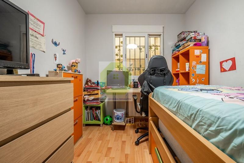 Venta de piso en Churriana de la Vega