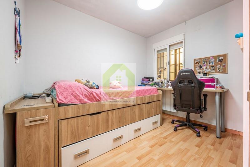 Venta de piso en Churriana de la Vega