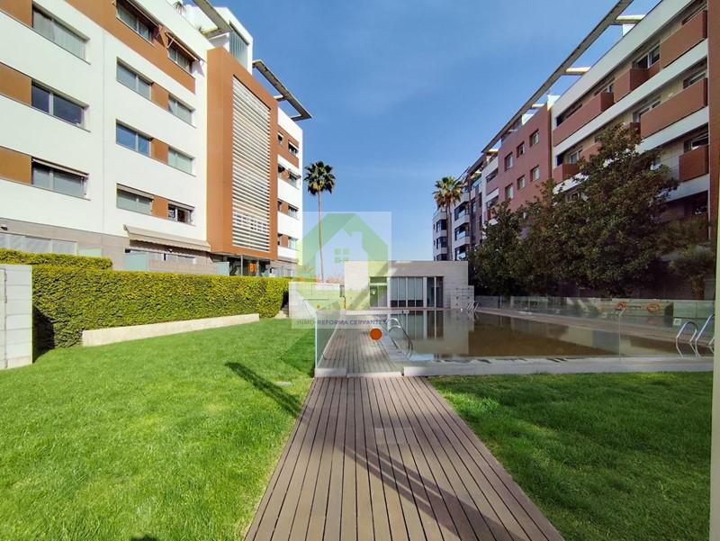 Venta de piso en Granada