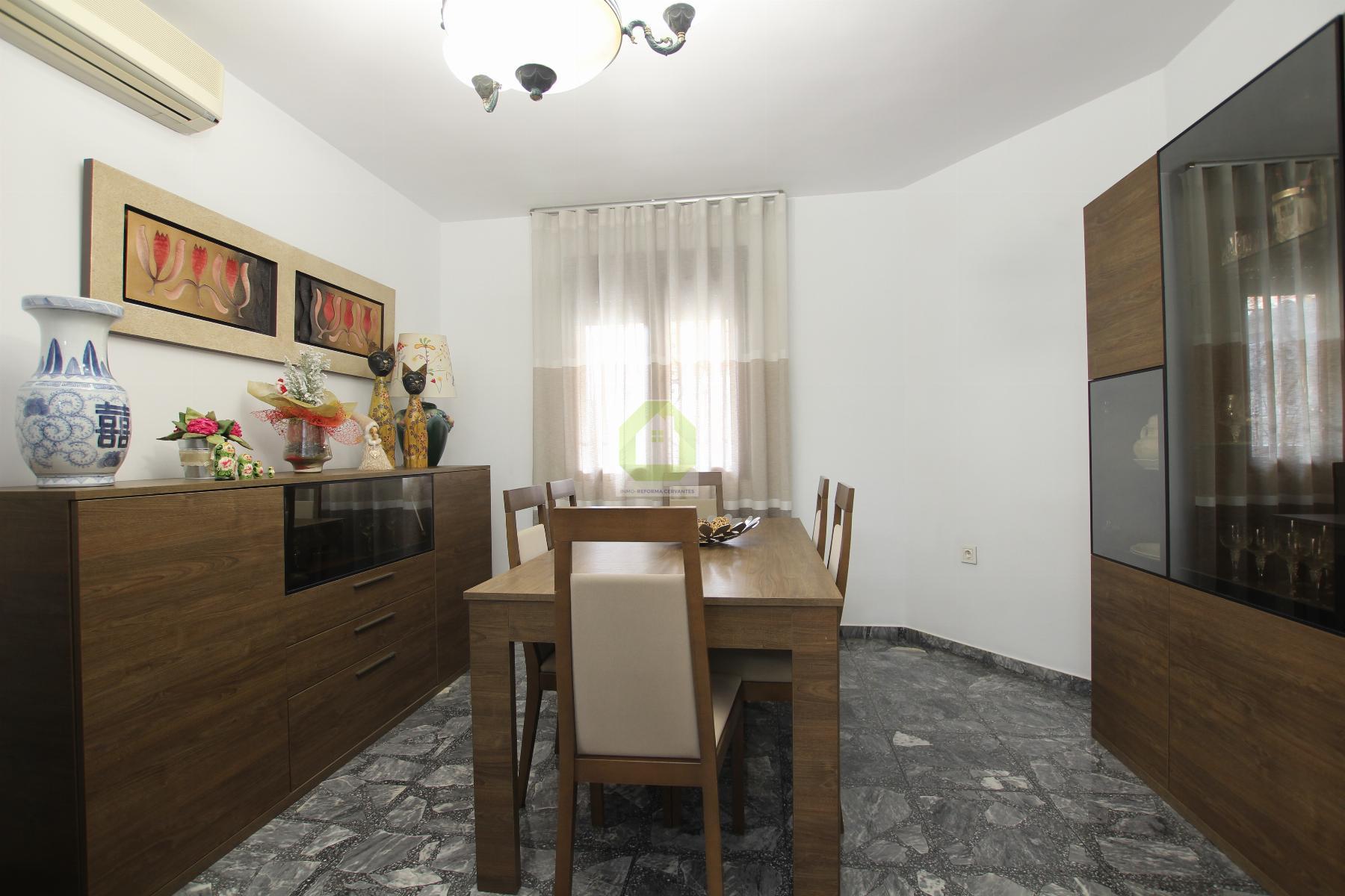 Venta de casa en Ogíjares