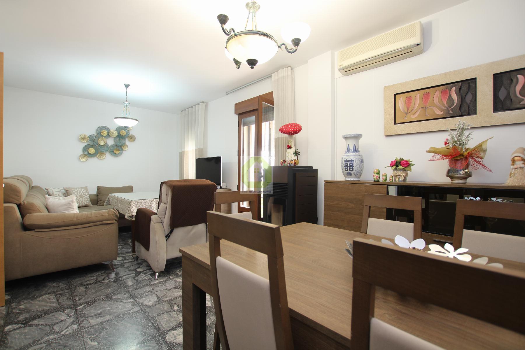 Venta de casa en Ogíjares