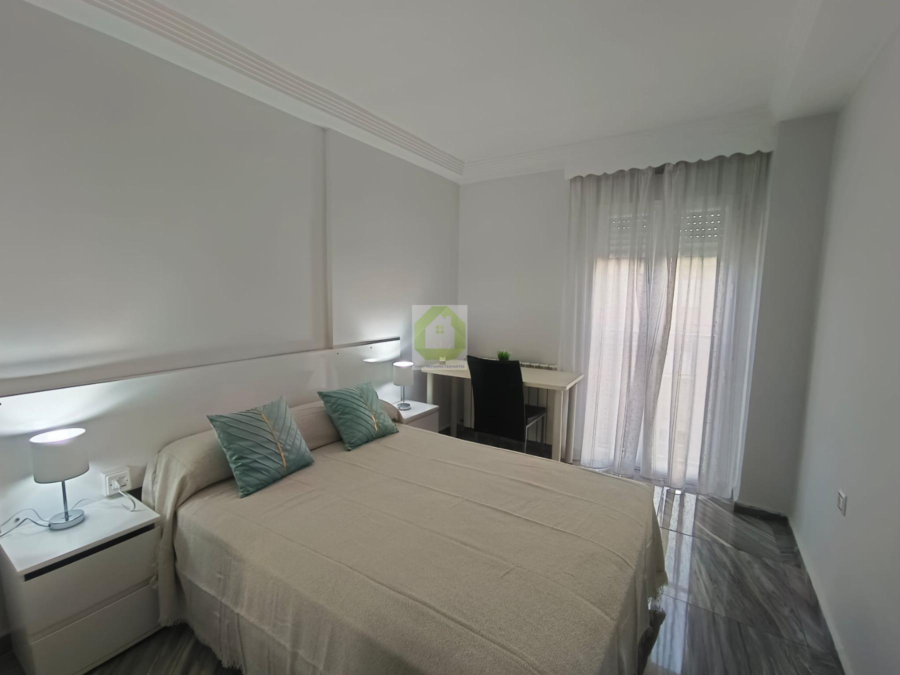 For rent of room in Granada