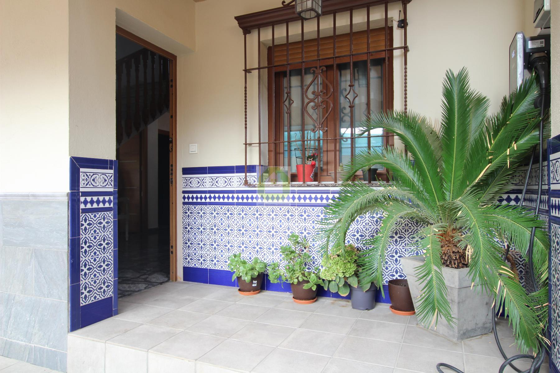 Venta de casa en Ogíjares