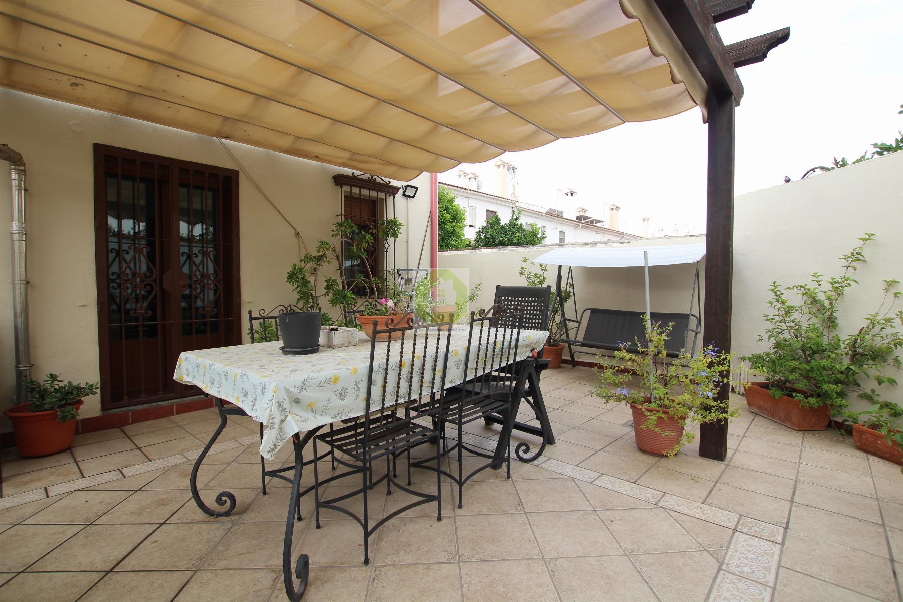 Venta de casa en Ogíjares