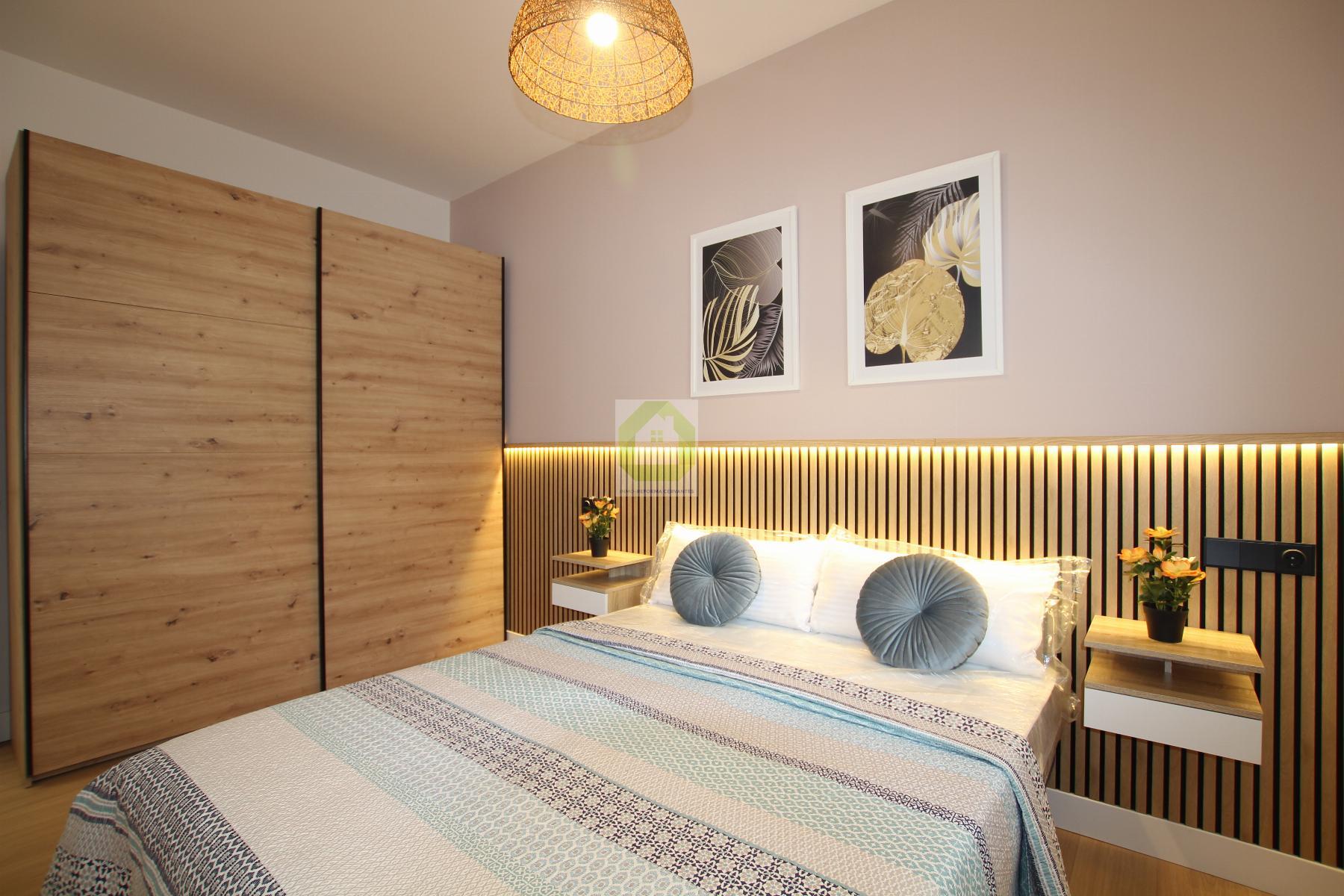 For sale of flat in Granada
