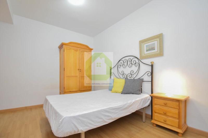 Venta de piso en Granada