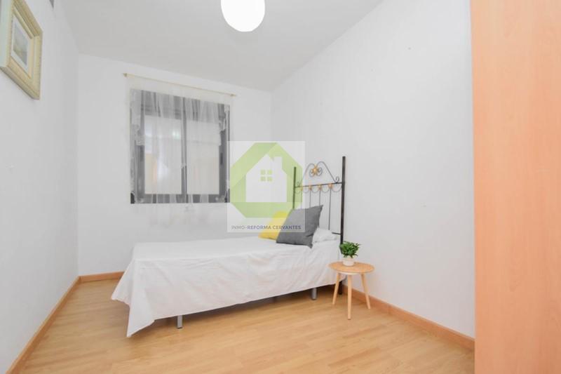 Venta de piso en Granada