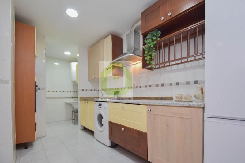 Venta de piso en Granada