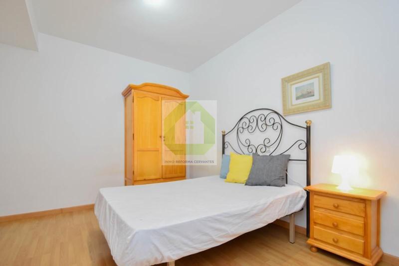 Venta de piso en Granada