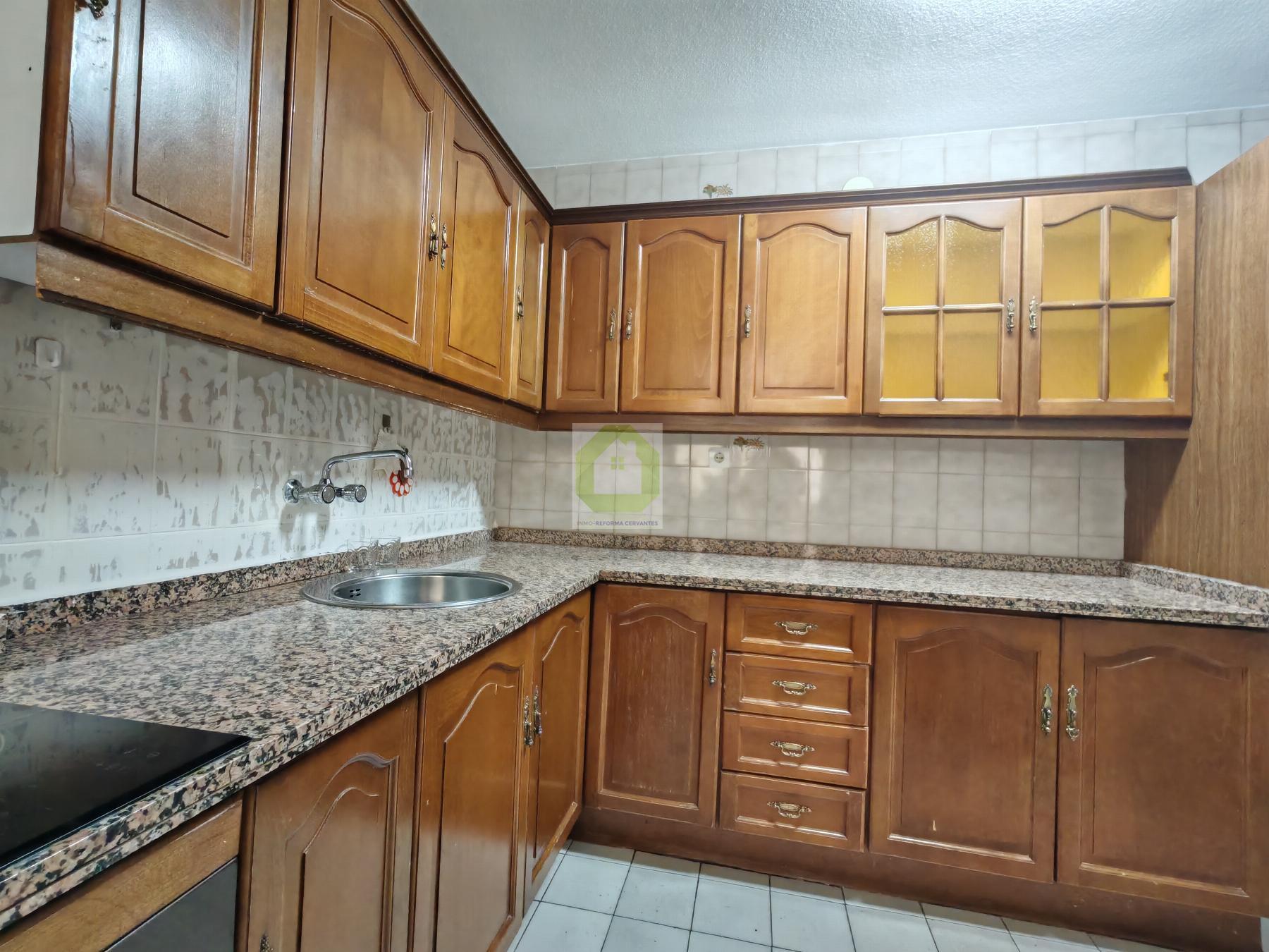 Venta de piso en Granada