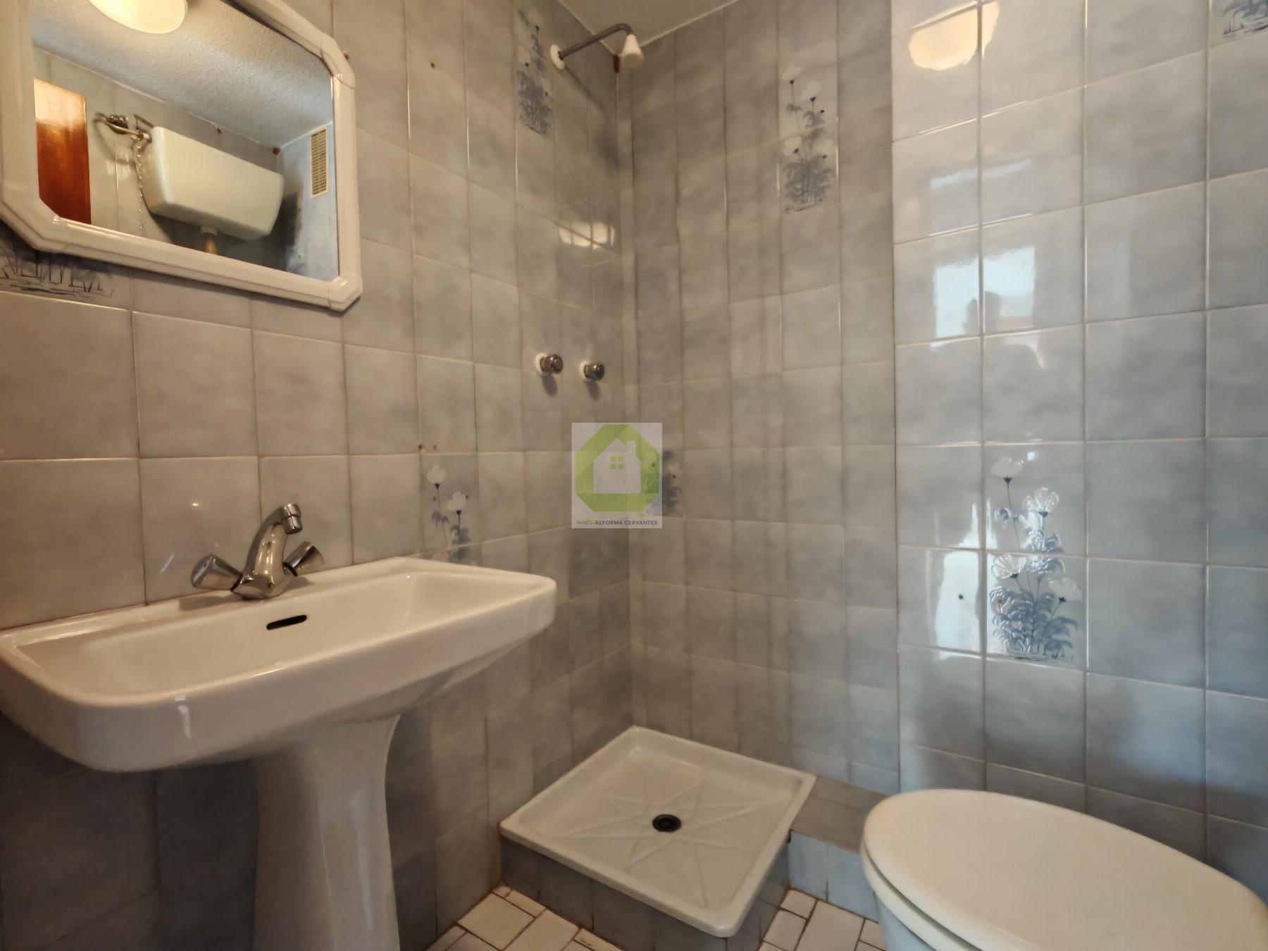 Venta de piso en Granada