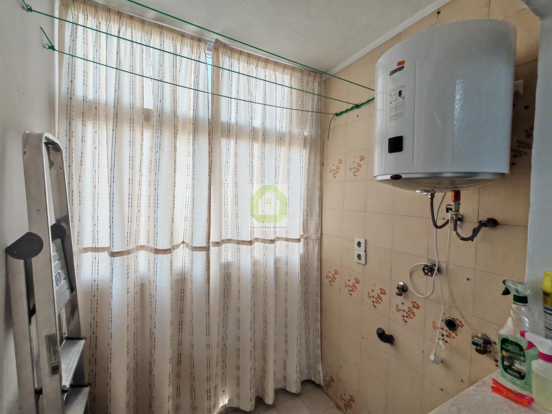 Venta de piso en Granada