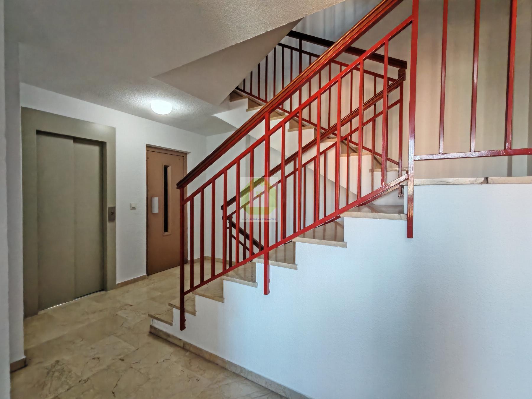 Venta de piso en Granada