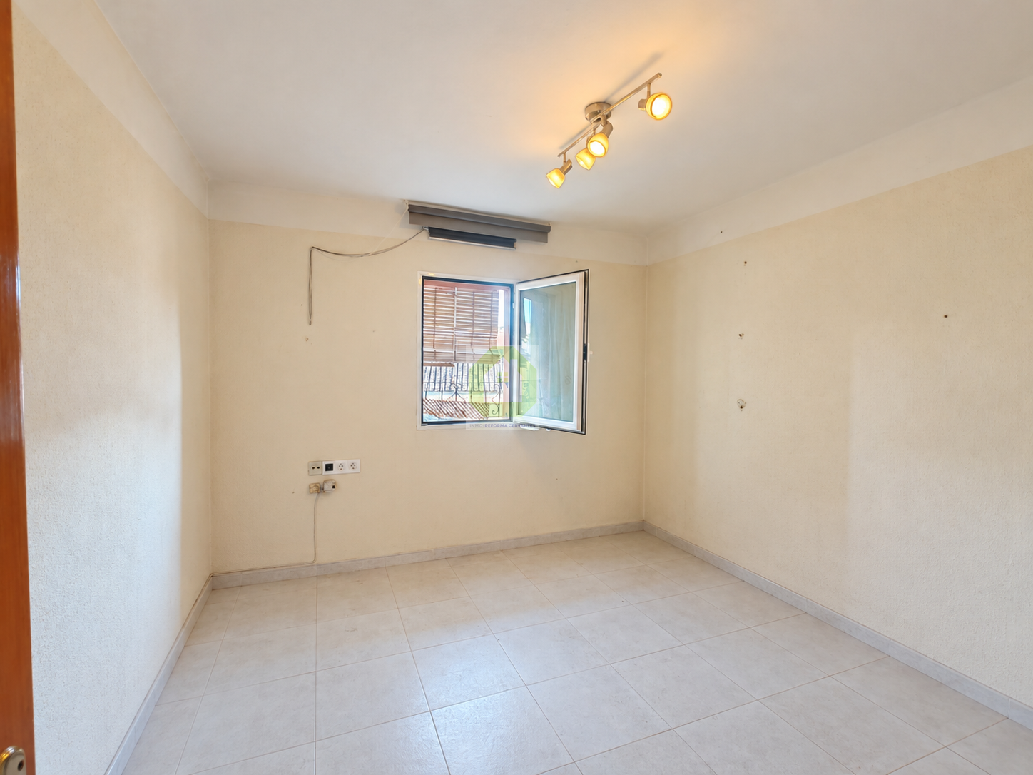 Venta de piso en Granada