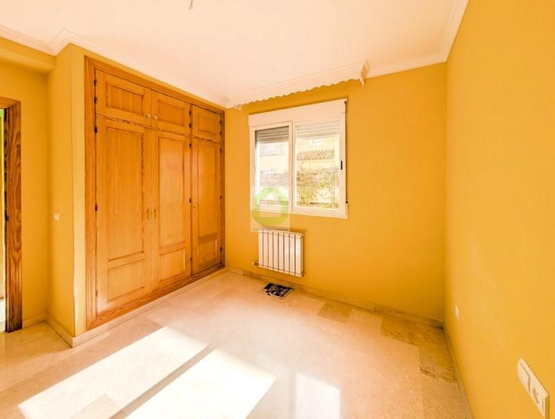 Venta de casa en Cájar