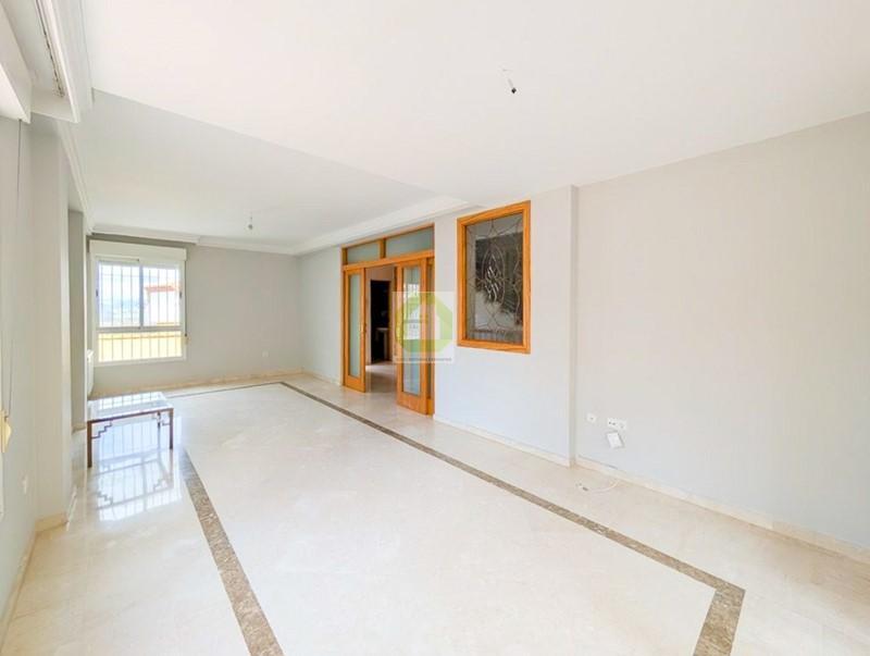 Venta de casa en Cájar