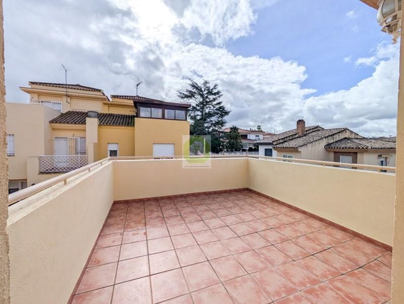 Venta de casa en Cájar