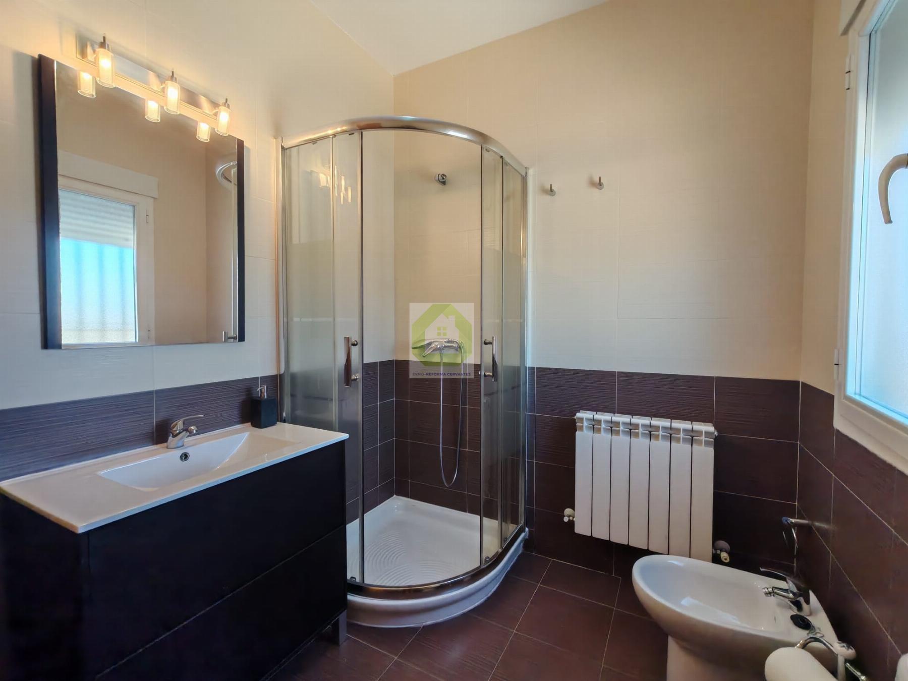 Venta de chalet en Olías del Rey