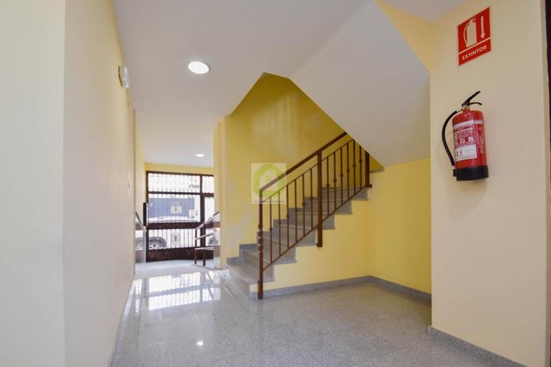 Venta de piso en Láchar