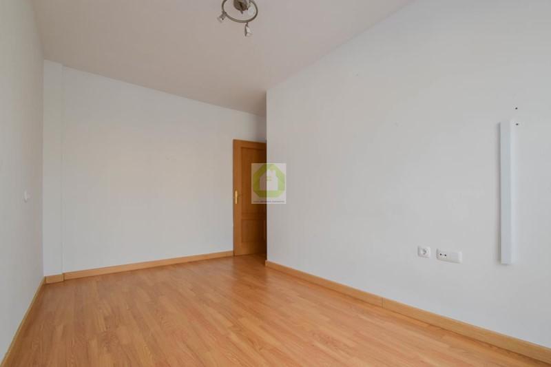 Venta de piso en Láchar