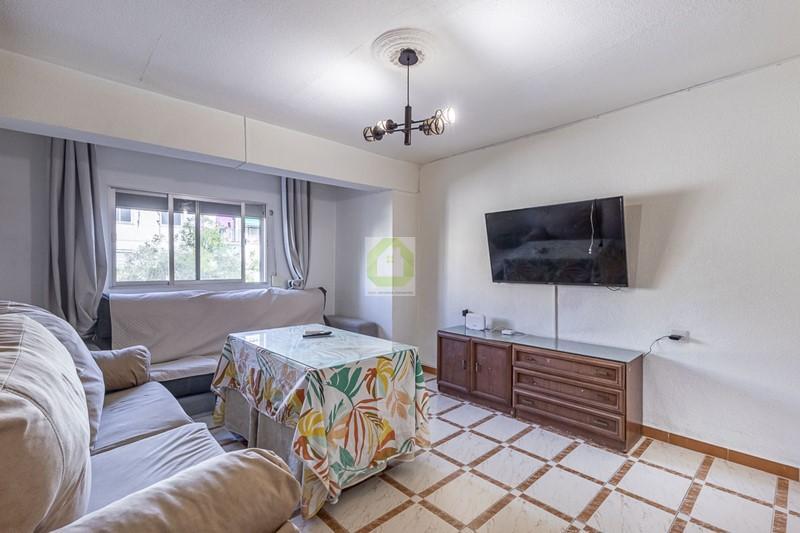 Venta de piso en Granada
