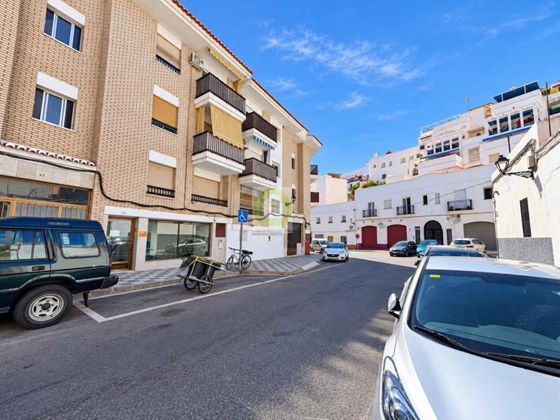 Venta de piso en Salobreña