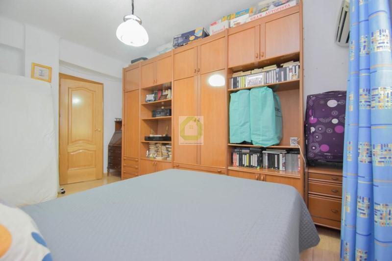 Venta de piso en Granada