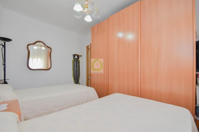 Venta de piso en Granada