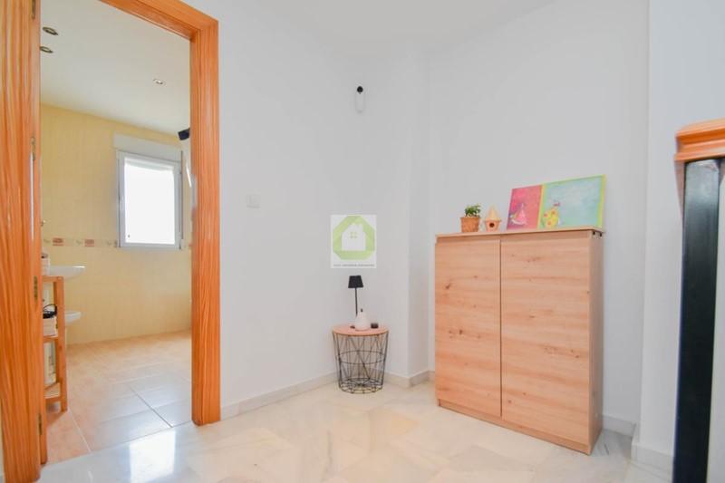 Venta de piso en Cúllar Vega