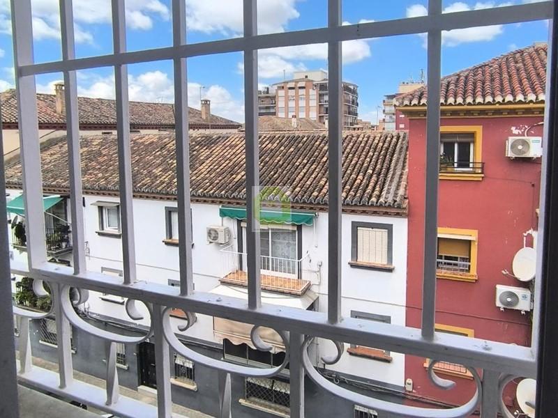 Venta de piso en Granada